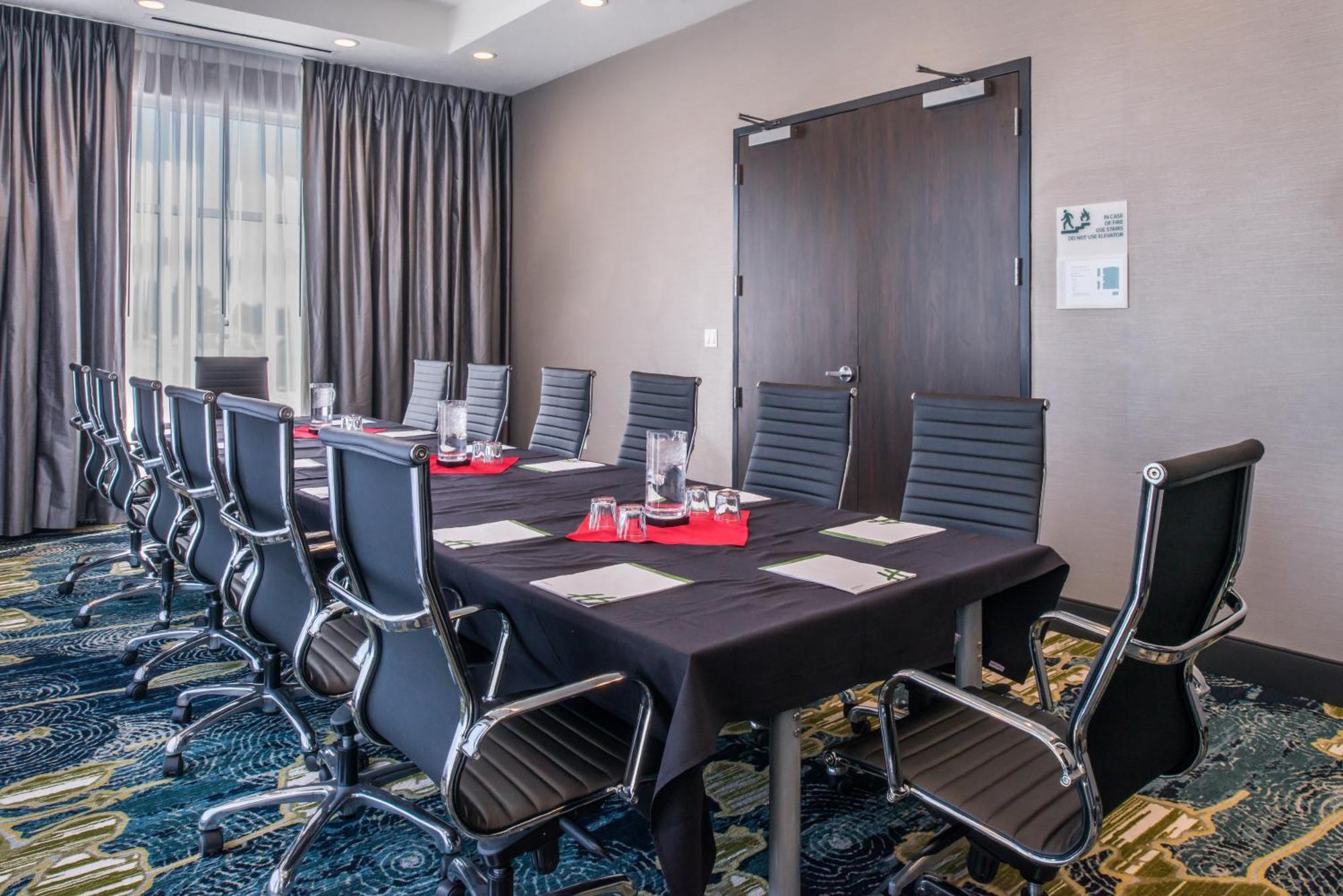 Holiday Inn Detroit Northwest - Livonia By Ihg מראה חיצוני תמונה