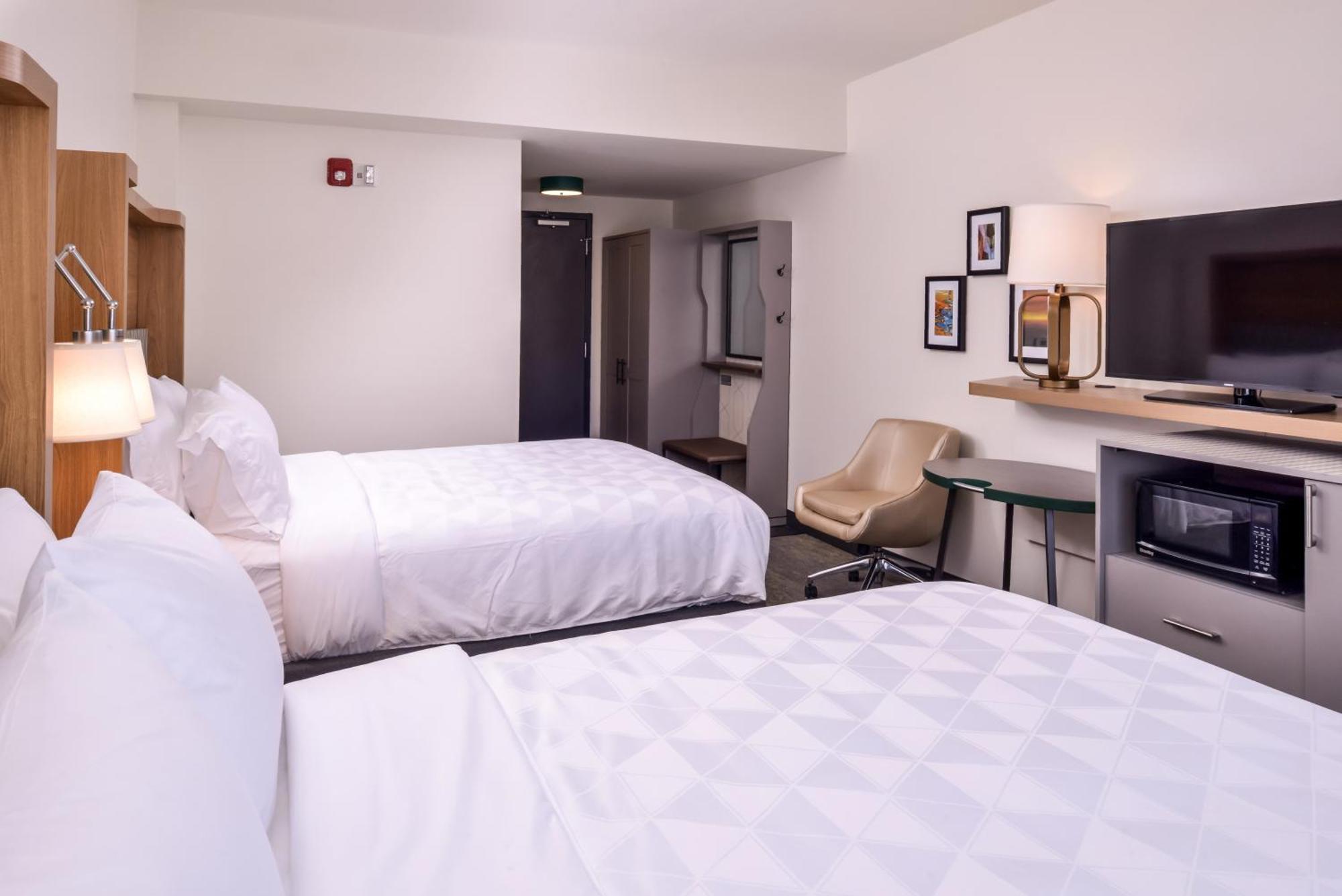 Holiday Inn Detroit Northwest - Livonia By Ihg מראה חיצוני תמונה