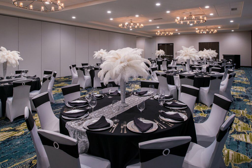 Holiday Inn Detroit Northwest - Livonia By Ihg מראה חיצוני תמונה